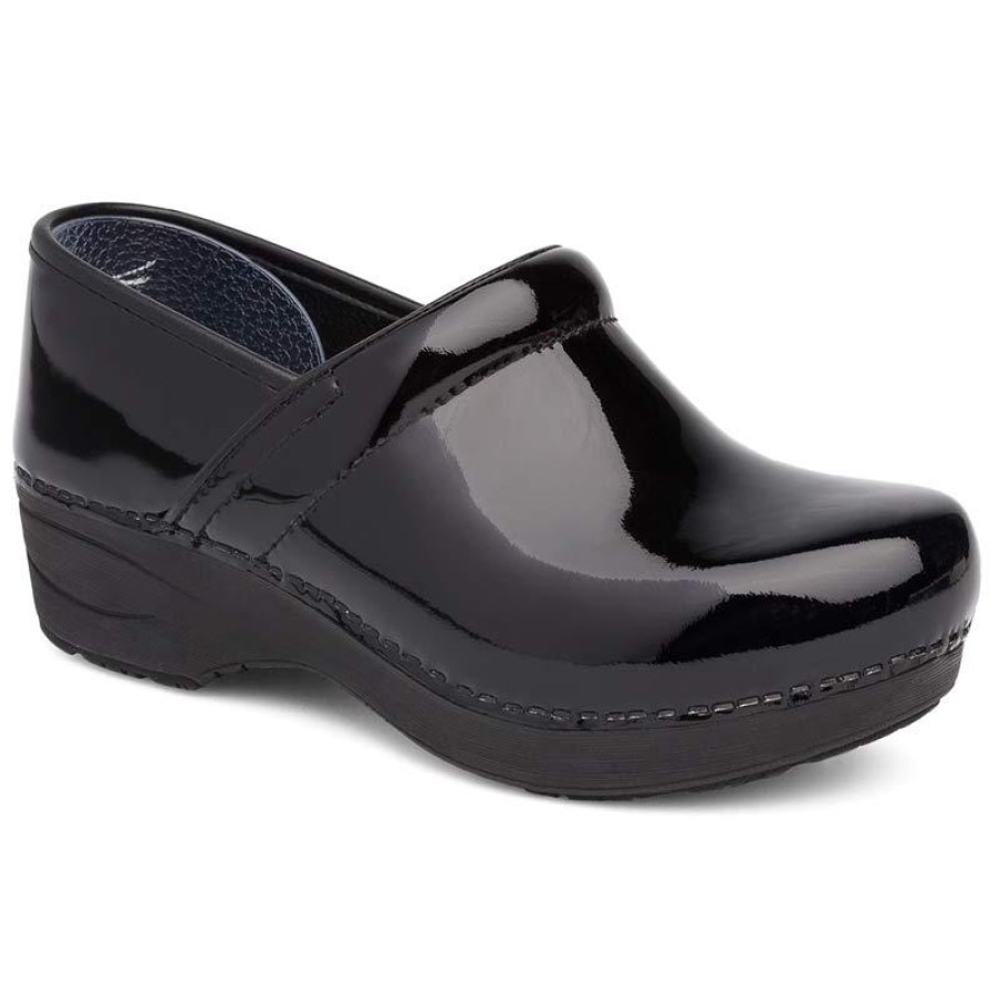 Footwear Dansko Clogs | Dansko Women'S Xp 2.0 Patent Clog- Wide Size Black